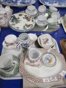 TWO TRAYS CONTAINING VARIOUS CERAMICS TO INCLUDE RUBY WEDDING BONE CHINA ETC