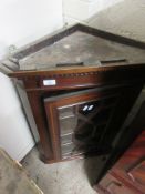 GLAZED MAHOGANY CORNER WALL CABINET, MAX WIDTH APPROX 57CM