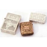 Mixed Lot: George III silver vinaigrette, rectangular form and ribbed design with pierced hinge gilt