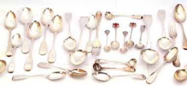Mixed lot. A set of six Victorian silver pattern dessert spoons, hall marked London 1845, two