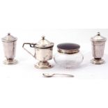Mixed Lot: George VI silver three piece condiment set comprising a hinged lidded mustard, liner