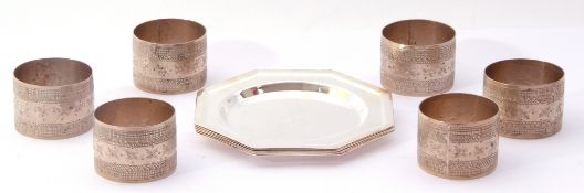 Mixed Lot: set of six silver plated coasters, each stamped "Placcato Argento 99.9", together with