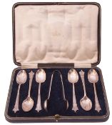 Cased set of George V Albany pattern tea spoons and tongs, Sheffield 1924, maker's mark John