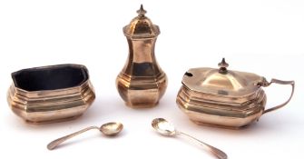 Cased silver condiment set comprising a hinged lidded mustard and liner, an open salt and liner,