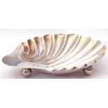 George V silver shell butter dish, hallmarked Birmingham 1920, makers marked rubbed, standing on