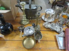 QUANTITY OF VARIOUS SILVER PLATED AND OTHER METAL WARES INCLUDING TEA POT, WATER CAN ETC