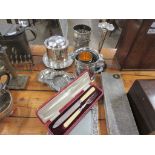 QUANTITY OF VARIOUS SILVER PLATE INCLUDING PIN TRAYS, CASED CUTLERY SETS ETC