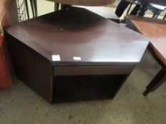 DARK FINISH CORNER TV/ENTERTAINMENT UNIT