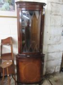 MAHOGANY CORNER CUPBOARD WITH ASTRAGAL GLAZED DISPLAY