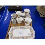 QUANTITY OF VARIOUS HOUSEHOLD AND DECORATIVE CERAMICS INCLUDING ROYAL WORCESTER EGG CODDLERS,