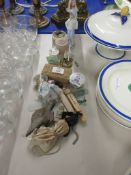 GROUP OF SMALL COLLECTABLES INCLUDING TRINKET BOXES ETC