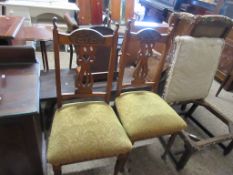 PAIR OF EARLY 20TH CENTURY UPHOLSTERED DINING CHAIRS WITH ART NOUVEAU STYLE CARVED SPLATS AND