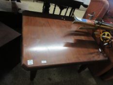 REPRODUCTION MAHOGANY OCTAGONAL COFFEE TABLE, WIDTH APPROX 92CM