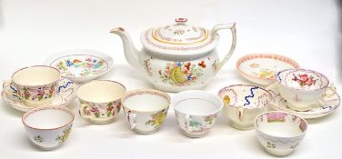 Group of English porcelain wares comprising a early 19th century New Hall tea pot and cover,