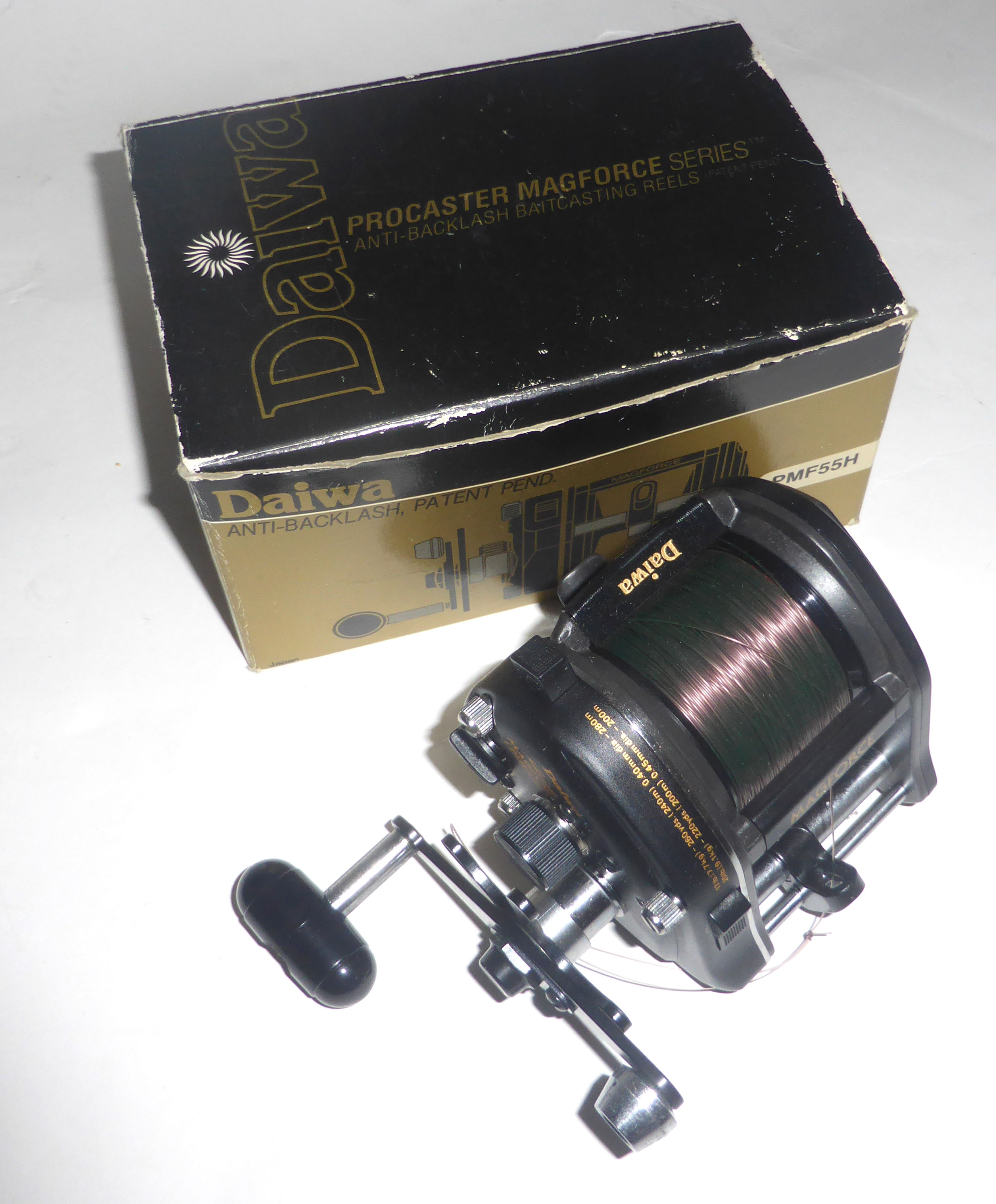 Daiwa Magforce bait casting reel in original box