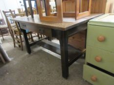 ARTS AND CRAFTS STYLE DINING TABLE WITH CUTLERY DRAWER BENEATH APPROX 128 X 88CM