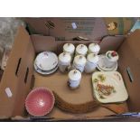 BOX CONTAINING WOODS IVORY WARE SQUARE PLATES TOGETHER WITH LESLIE ANN IVORY SPICE JARS ETC