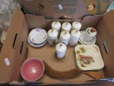 BOX CONTAINING WOODS IVORY WARE SQUARE PLATES TOGETHER WITH LESLIE ANN IVORY SPICE JARS ETC