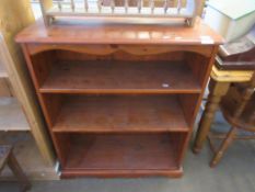 HALF HEIGHT BOOKSHELF, WIDTH APPROX 79CM