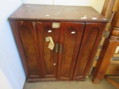 LOW STORAGE CABINET, WIDTH APPROX 32 CM