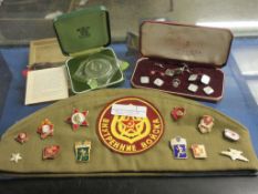 MILITARY BERET WITH VARIOUS BADGES