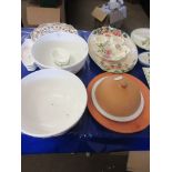 QUANTITY OF CERAMICS INCLUDING LARGE MIXING BOWLS, PORTUGUESE HAND PAINTED PLATES ETC