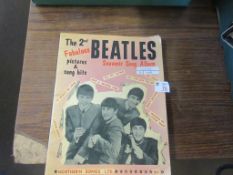 VINTAGE BEATLES SOUVENIR SONG ALBUM