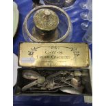 SMALL BRASS TRENCH ART STRING BOX WITH REPOUSSE LID TOGETHER WITH A PLATED RIM GLASS BOWL AND A