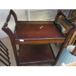 MID TO LATE 20TH CENTURY MAHOGANY EFFECT TEA TROLLEY APPROX 73CM WIDE