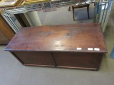 REPRODUCTION PANELLED BLANKET BOX, WIDTH APPROX 107CM