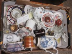 BOX OF CHINA INCLUDING SMALL SEVRES STYLE TEA POT, OTHER ITEMS