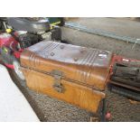 SMALL METAL TRAVELLING TRUNK