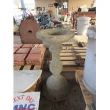 COMPOSITION BIRD BATH OR FOUNTAIN HEIGHT APPROX 70 CM