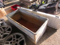 VINTAGE DRINKING TROUGH LENGTH APPROX 102CM