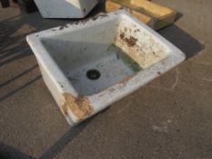 VINTAGE SINK WIDTH APPROX 66CM AF