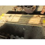 QTY TIMBER, VARIOUS SMALL BATTENS APPROX 80CM