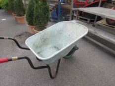 PLASTIC AND METAL WHEELBARROW