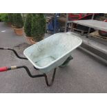 PLASTIC AND METAL WHEELBARROW