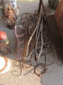 QTY OF ASSORTED HORSE INTEREST ITEMS INCLUDING METAL SADDLE RACKS, CART JACK ETC