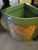 WOODEN LAUNDRY BIN