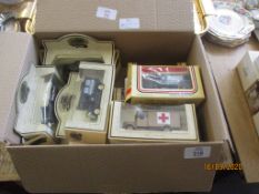 BOX CONTAINING SMALL QTY OF ‘OF DAYS GONE BY’ ETC COLLECTORS CARS