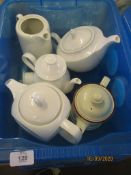 BOX VARIOUS TEAPOTS