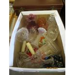 BOX CONTAINING A QTY OF ASSORTED GLASS WARE TO INCLUDE PERFUME BOTTLES,COSTUME JEWELLERY ETC