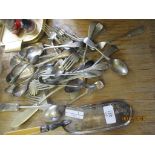GROUP OF SILVER PLATED CUTLERY WARE