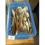 BOX CONTAINING LARGE QTY OF STAINLESS STEEL CUTLERY