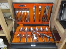 TWO VINTAGE CASED WEATHER AND HILL CONTINENTAL STAINLESS STEEL CUTLERY SET