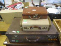 THREE VARIOUS VINTAGE CASES THE LARGEST APPROX 68CM