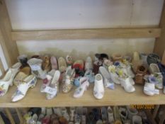 LARGE QTY OF MINIATURE CHINA SHOE ORNAMENTS