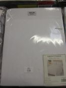 Pauline Duvet Cover Set, Size: Kingsize - Standard Pillowcases, Colour: White, RRP £18.99