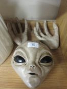 Roswell The Alien Plaque Wall Decor, , RRP £49.99